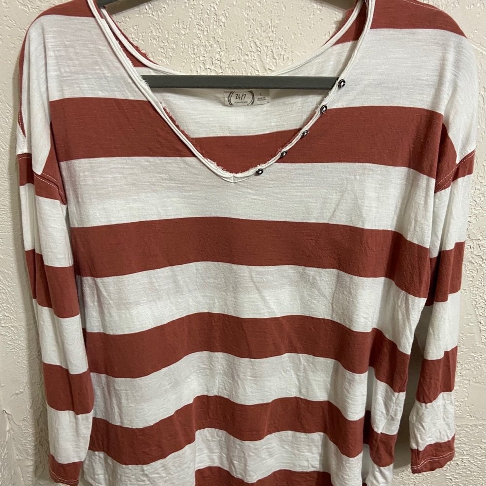 3/4 sleeve shirt